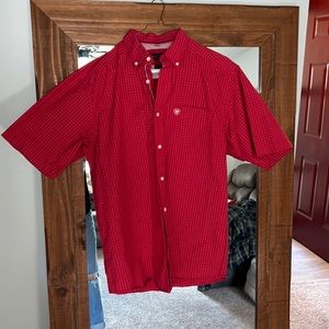 Ariat pro Men’s short sleeve button up - medium